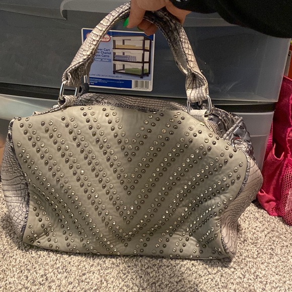 Purse with studs - Picture 1 of 7